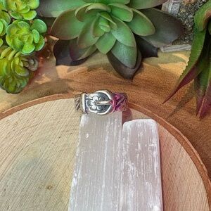 James Avery Silver Buckle Ring💍✨🌸